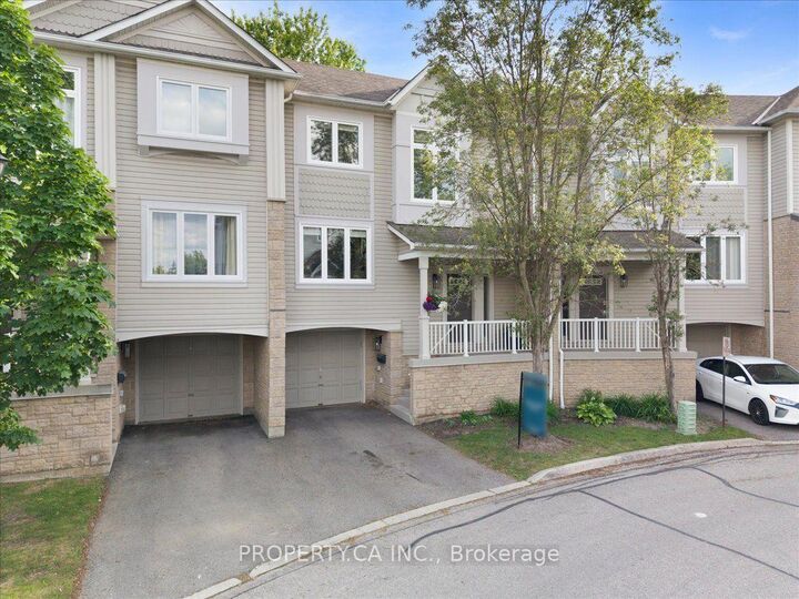 Property Photo: 7101 Branigan Gate #31 ON L5N 7S2