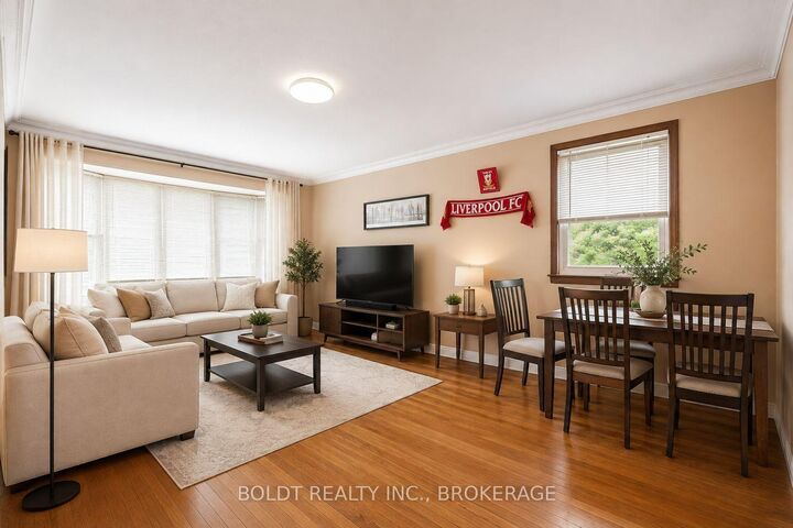Property Photo: 5568 Drummond Road ON L2G 4L3