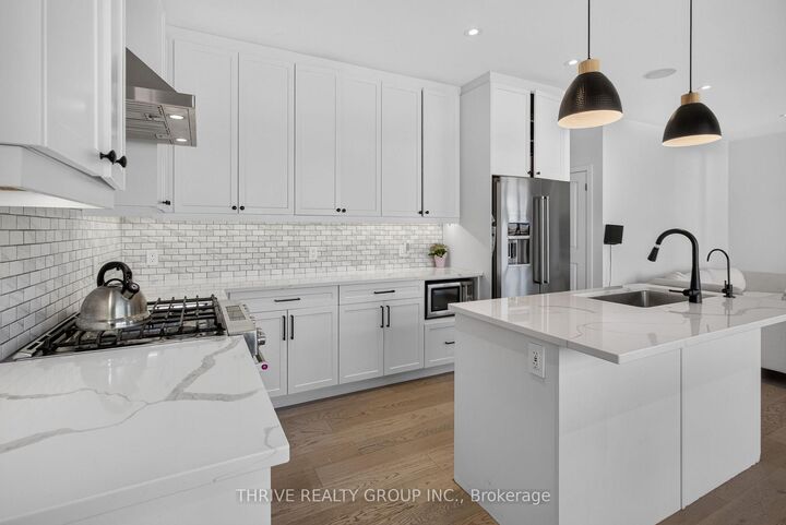 Property Photo: 3065 Heardcreek Trail ON N6G 2S7