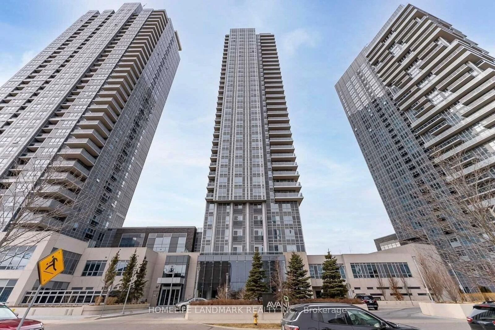 Property Photo:  255 Village Green Square N/A 503  ON M1S 0L7 