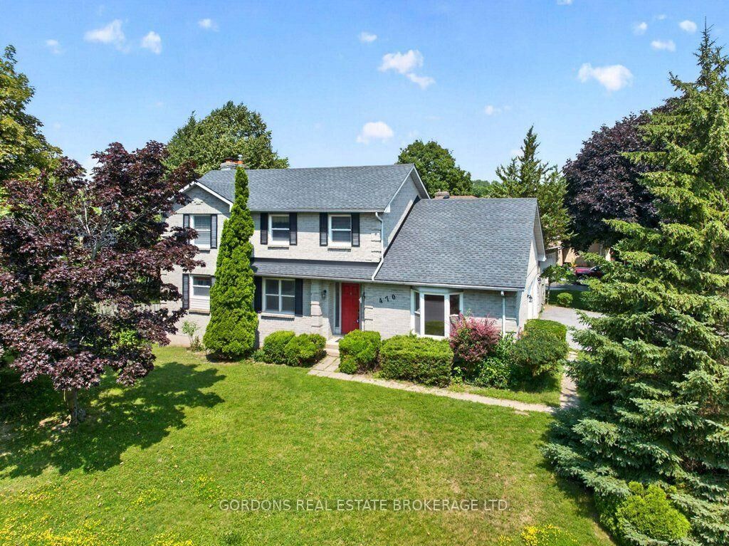 Property Photo:  470 Kingsdale Avenue  ON K7M 8A3 