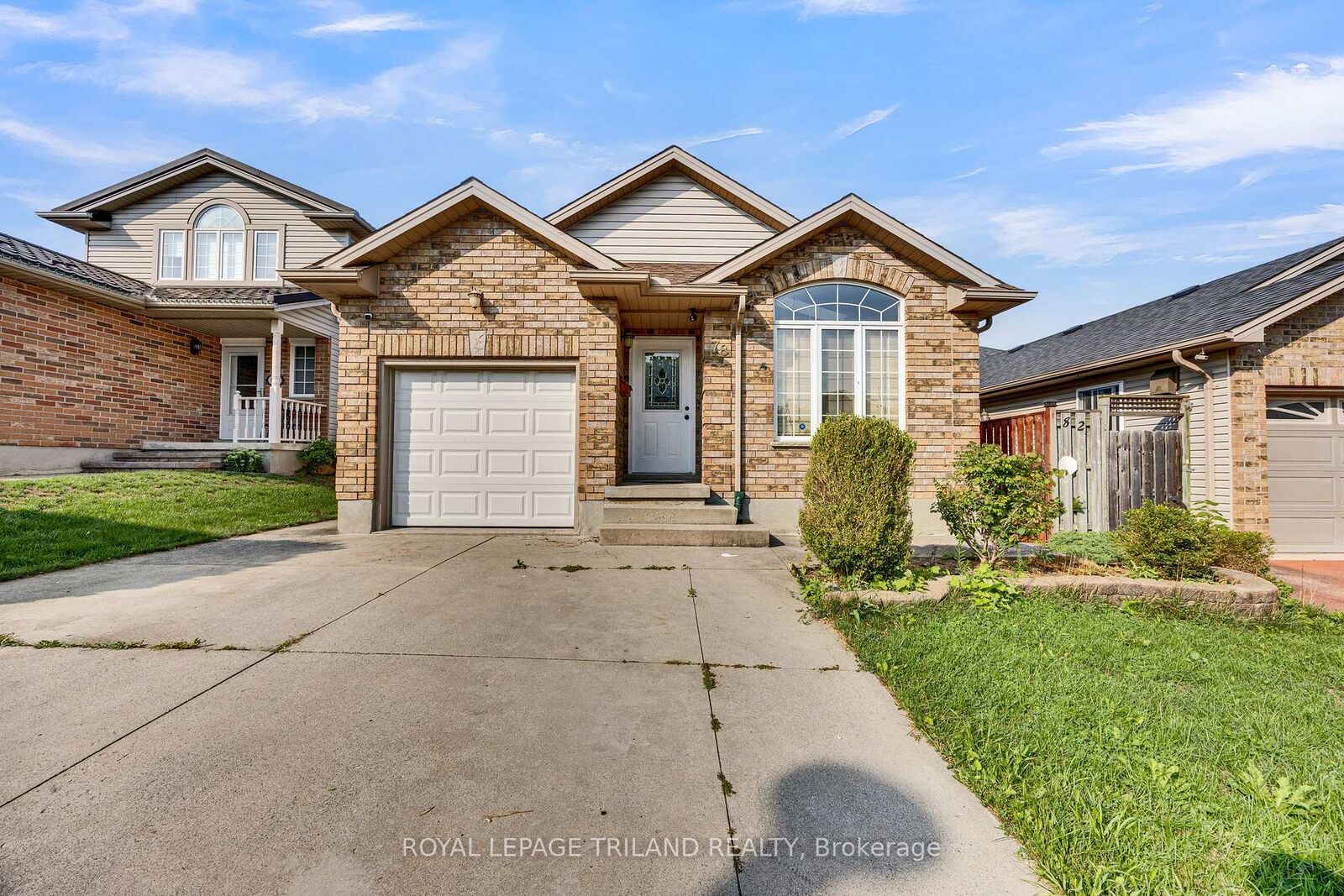 Property Photo: 78 Loggers Grove ON N5W 6G5