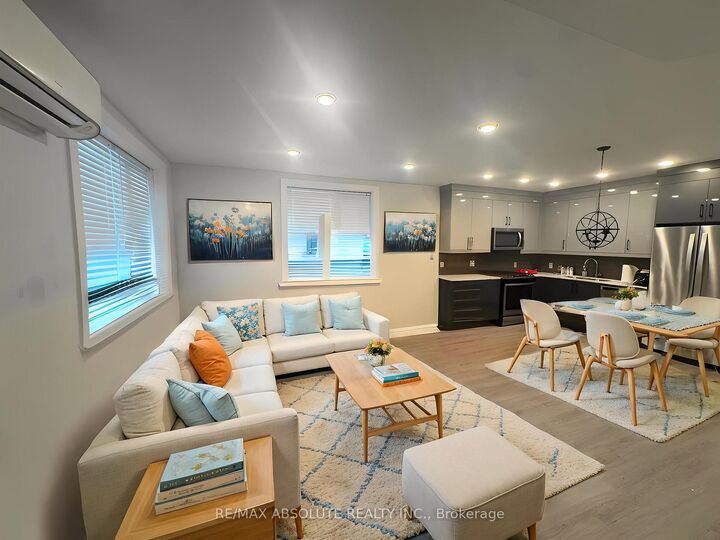 Property Photo: 300 Elmgrove Avenue 4 ON K1Z 6V1