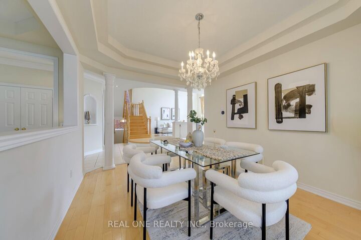 Property Photo: 2298 Salcome Drive ON L6H 7N2