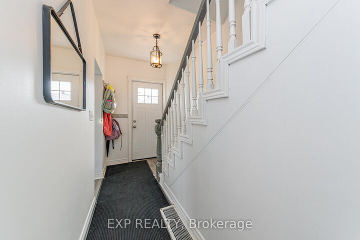 Property Photo: 22 St Johns Way ON K7S 2B8