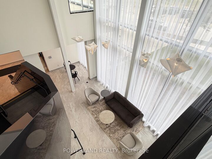 2 David Eyer Road 828 — photo 1