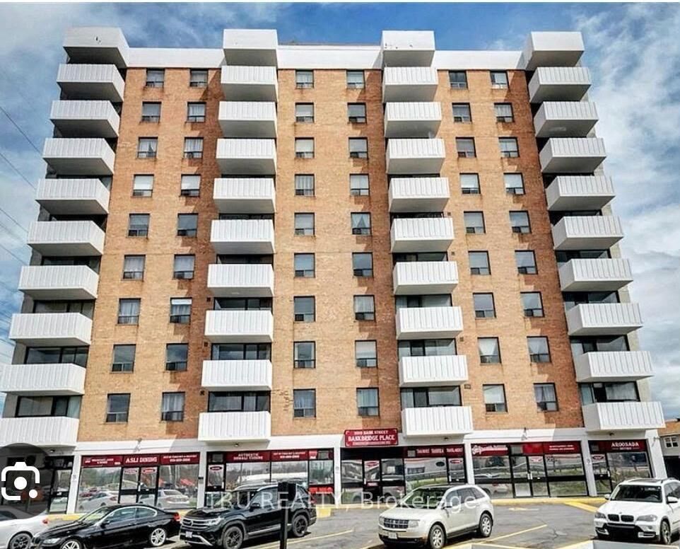 Photo de la propriété:  2019 Bank Street 801  ON K1V 0N1 