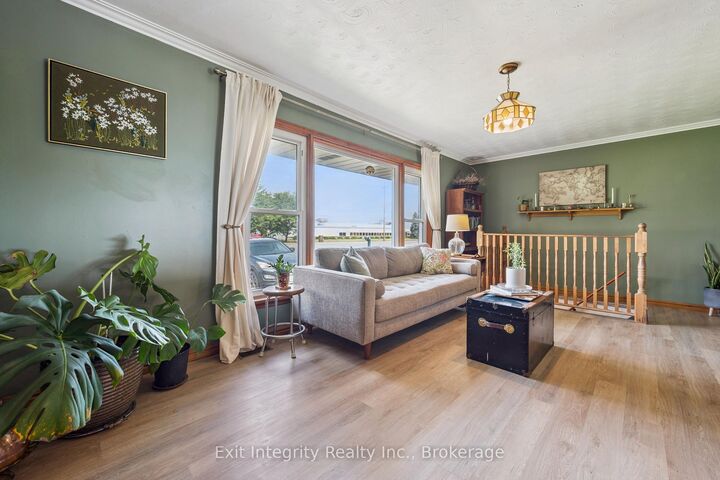 Property Photo: 1065 Erie Street ON N5A 6S4