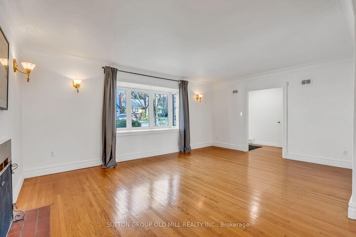 29 Robin Hood Road — photo 1