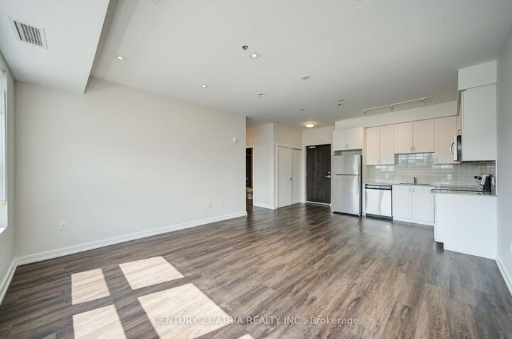430 Essa Road NE 402 — photo 1