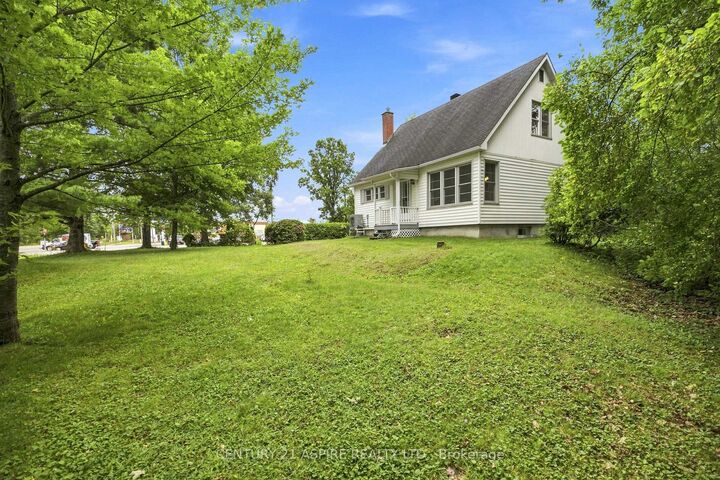 Property Photo: 2583 B Line Road ON K8A 6W8