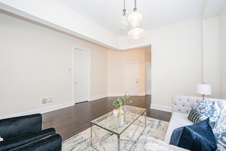 Property Photo:  68 Stowmarket Street  ON L7C 3Y5 