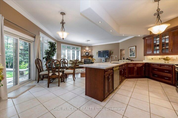 Property Photo: 9 Laddie Lane ON L9X 0C3