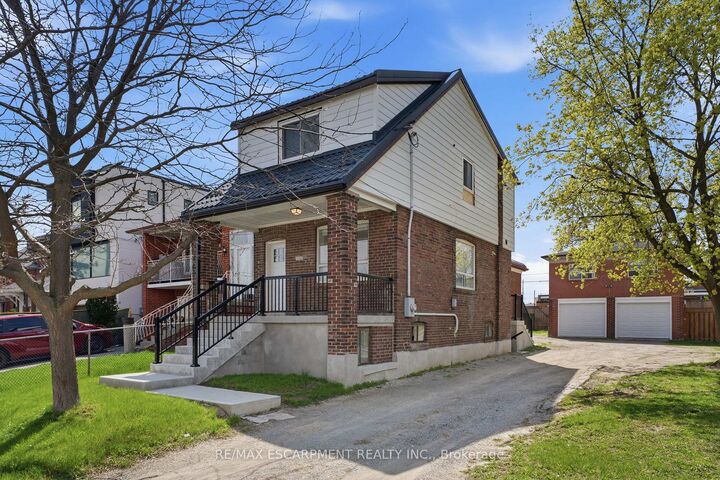 1049 Glencairn Avenue — photo 1