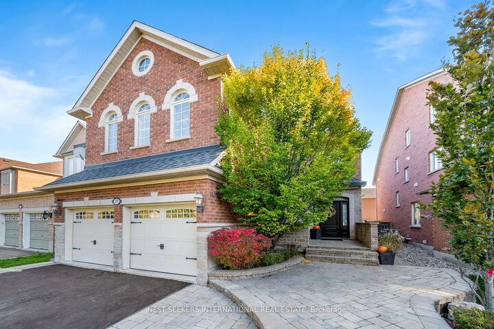 Property Photo: 37 Ravine Edge Drive ON L4E 4J3