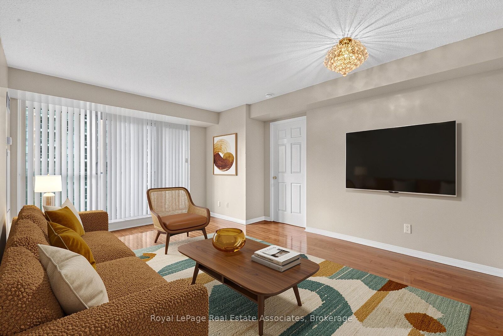 Property Photo:  7 Michael Power Place 908  ON M9A 0A4 