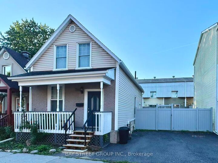 280 St Andrew Street — photo 1