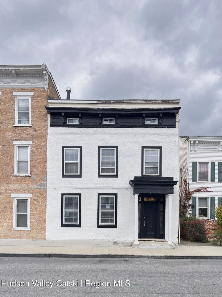 Property Photo: 208 Warren NY 12534