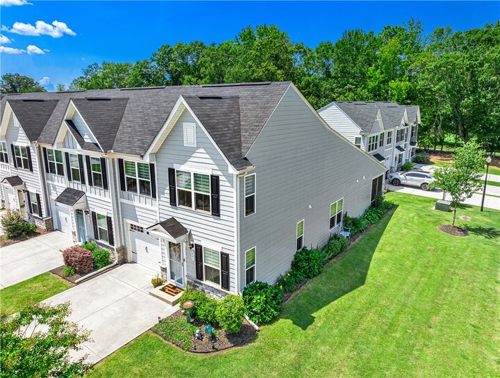 Property Photo:  261 Scenic Road  SC 29621 