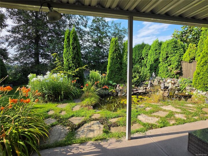 437 Rockland Rd — photo 1