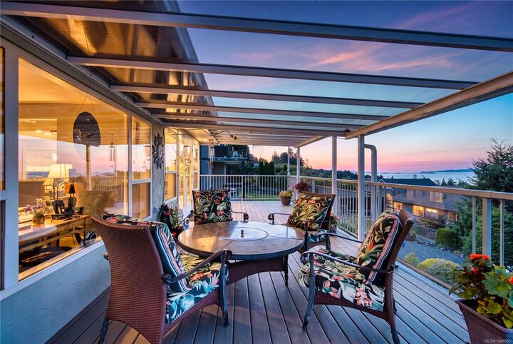 Property Photo: 5200 Laguna Way BC V9T 5L7