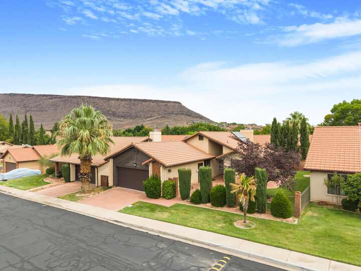 Property Photo:  545 S Valley View Dr 78  UT 84770 