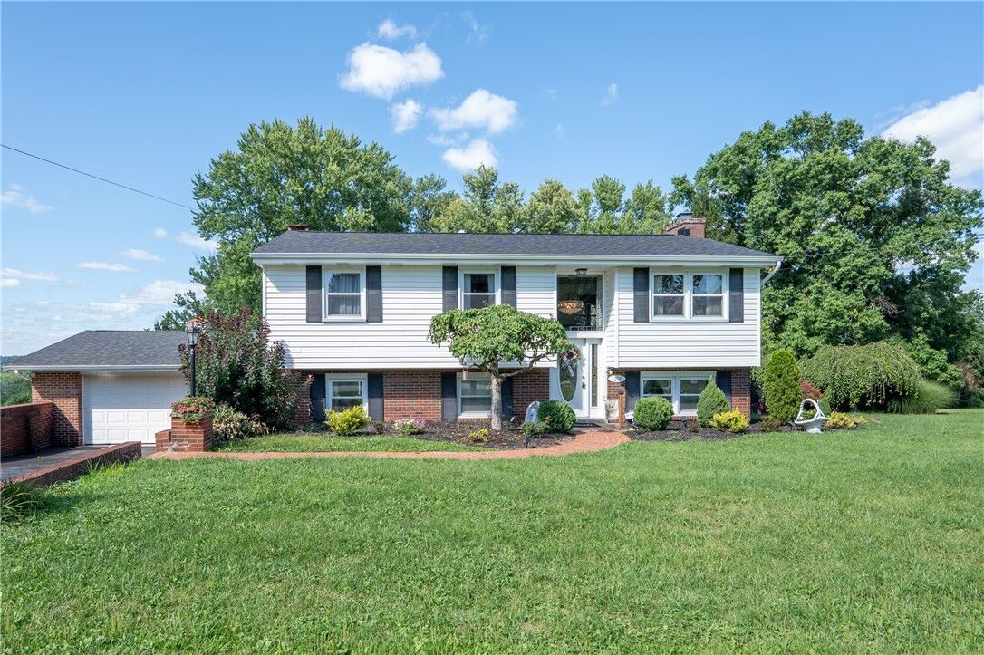 Property Photo: 1206 Waverly Dr PA 15650