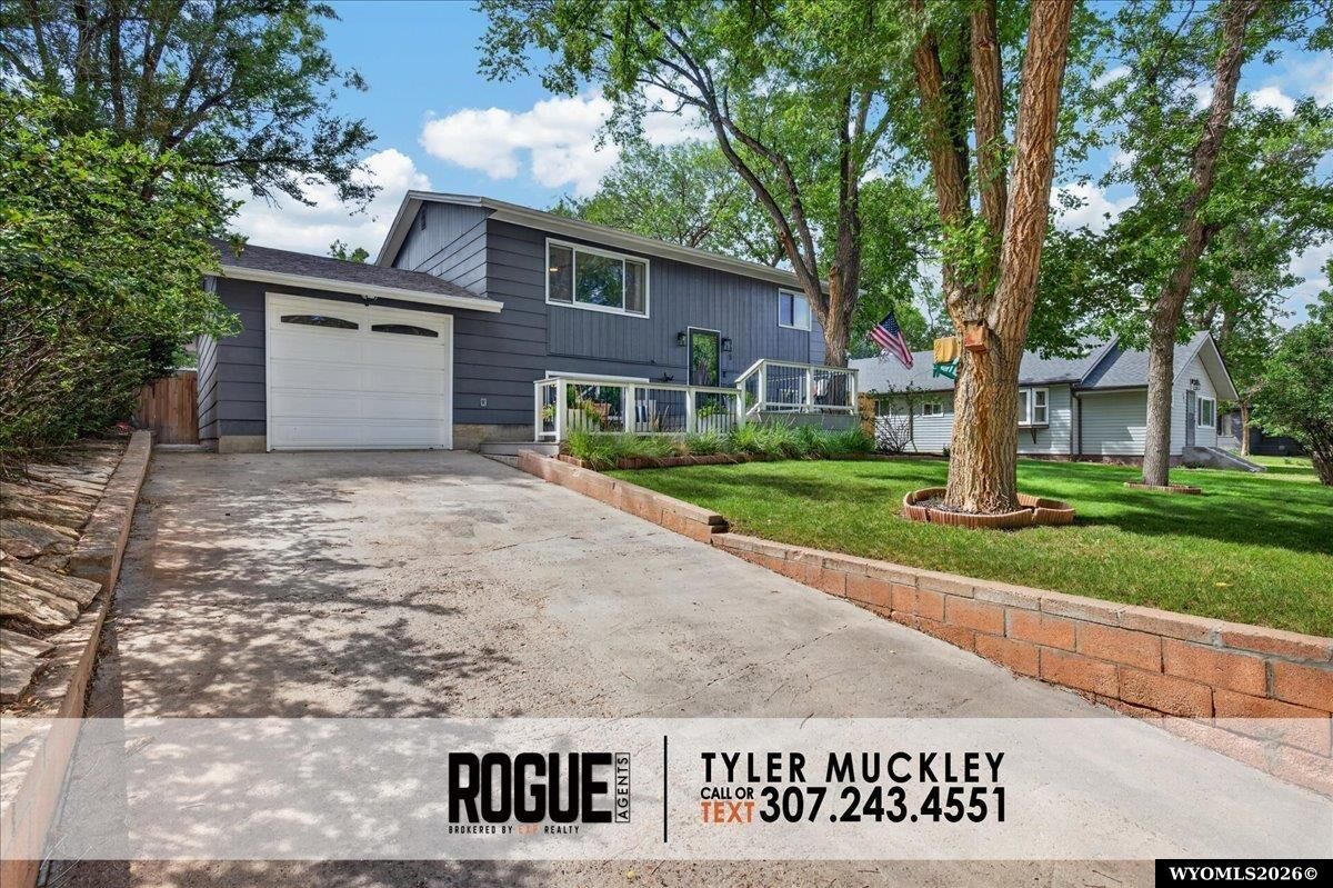 Property Photo: 609 S Fourth WY 83637