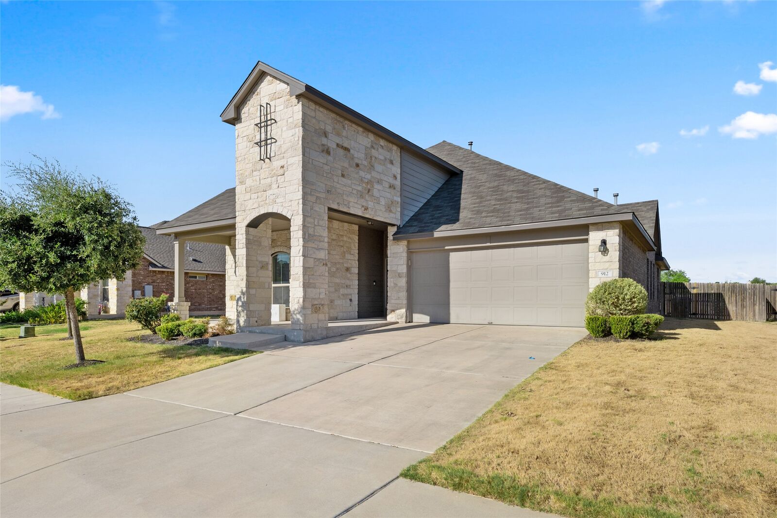 Property Photo:  912 Canvasback Creek Drive  TX 78641 
