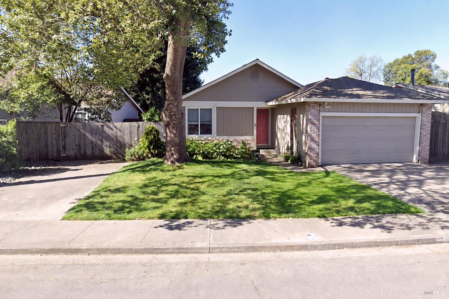 Property Photo: 2486 Copperfield Drive CA 95401