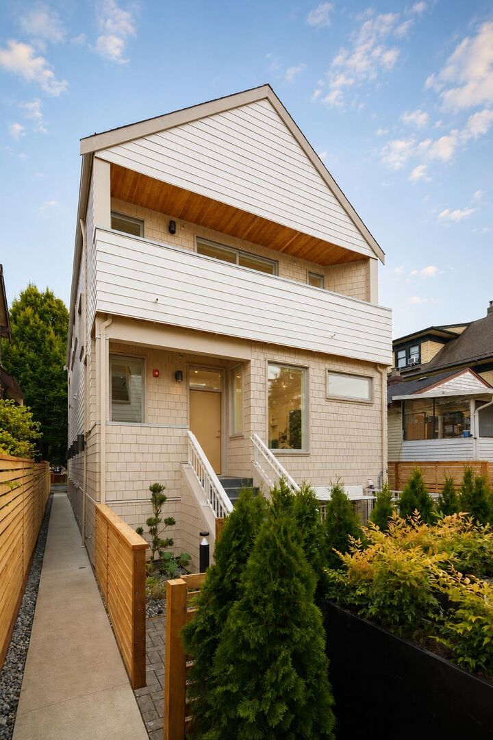 595 E 49th Avenue 3 — photo 1