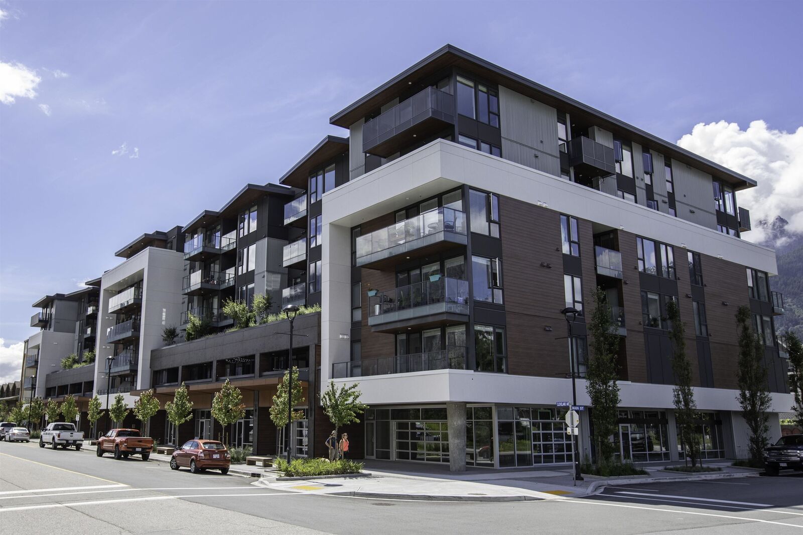 Property Photo:  37881 Cleveland Avenue 314  BC V8B 0Z7 
