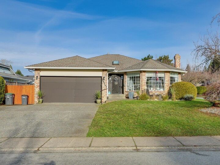 Property Photo: 16347 12 Avenue BC V4A 8C3