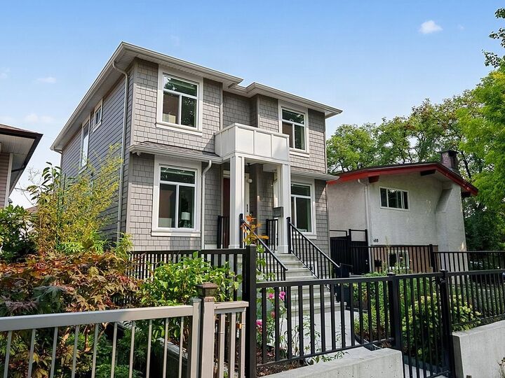 Property Photo:  636 Cassiar Street  BC V5K 4N2 