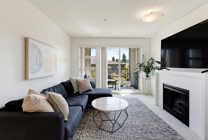 Property Photo: 738 E 29th Avenue 213 BC V5V 0B6