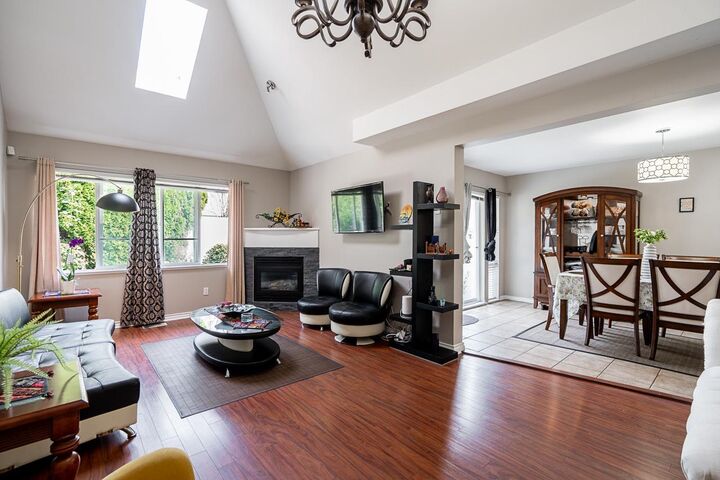Property Photo: 13918 58 Avenue 48 BC V3X 3N8