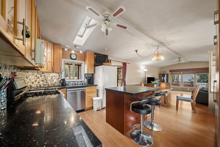 Property Photo:  12868 229th Street 34  BC V2X 6R1 