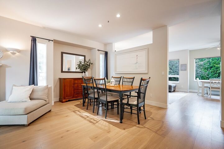 Property Photo: 21215 43 Avenue BC V3A 7R9