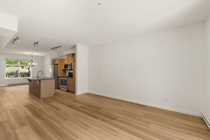 Property Photo: 13819 232 Street 16 BC V4R 0C7