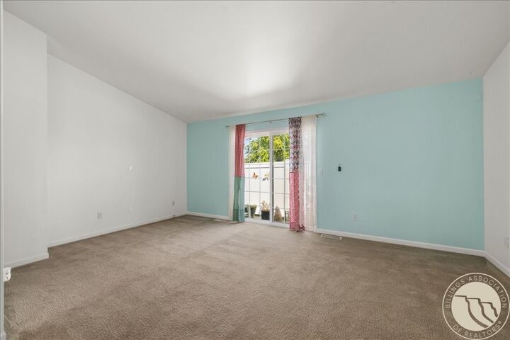 Property Photo:  1701 Hawthorne Lane  MT 59105 