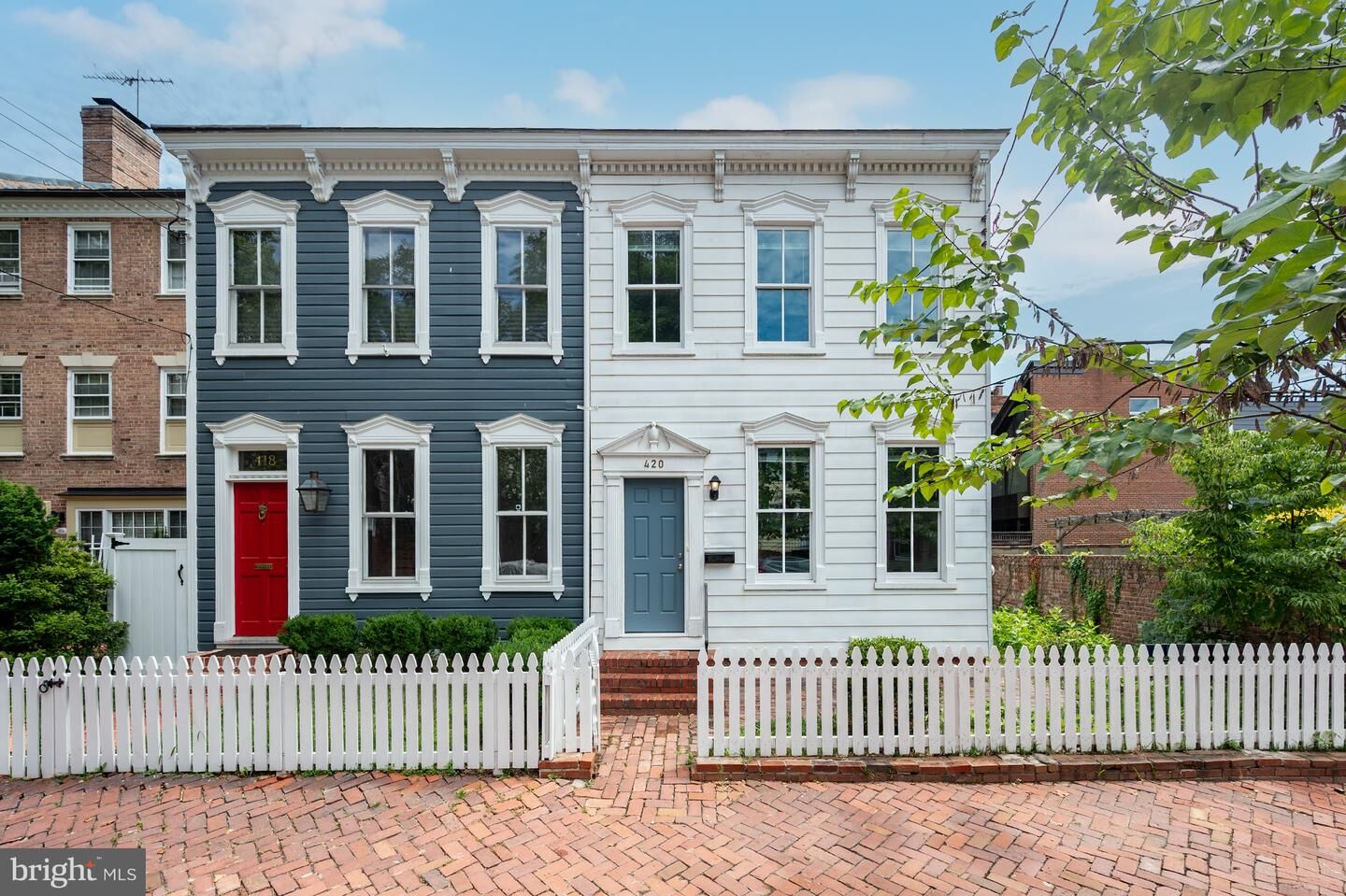 Property Photo:  