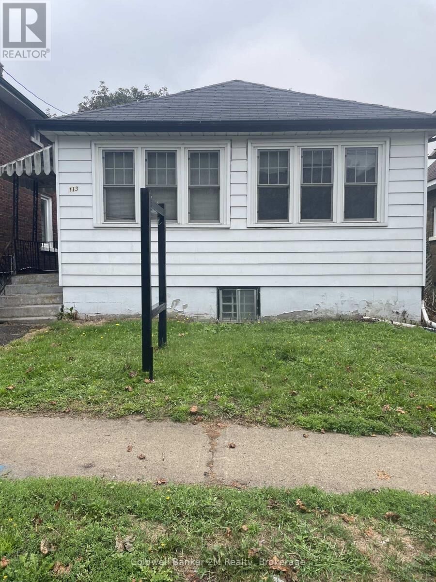 Property Photo:  113 Elgin Street West  ON L1G 1S5 