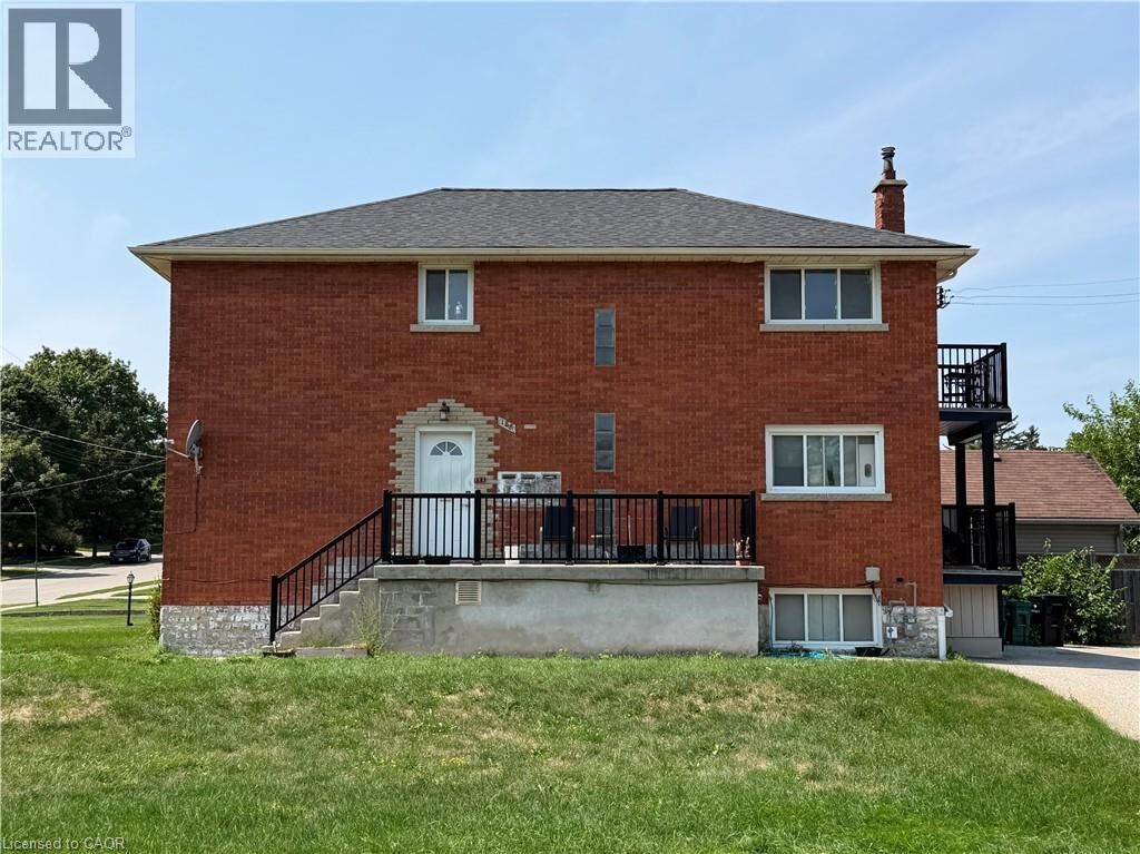 Property Photo:  188 Montgomery Road 3  ON N2H 3P7 