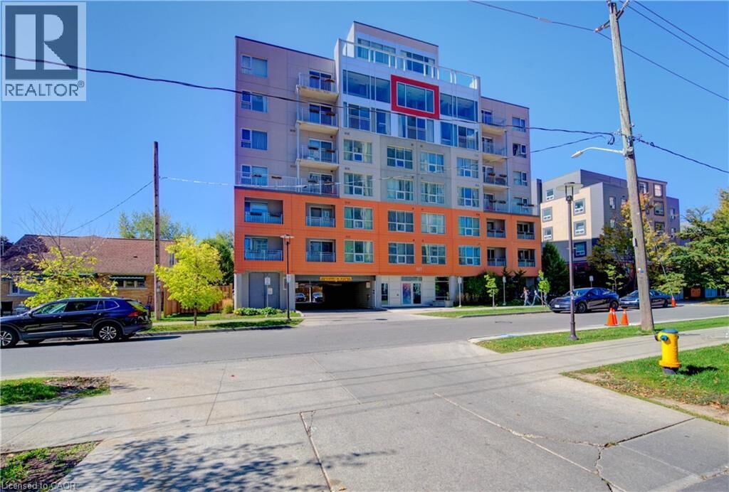 Property Photo: 321 Spruce Street 102 ON N2L 0G4