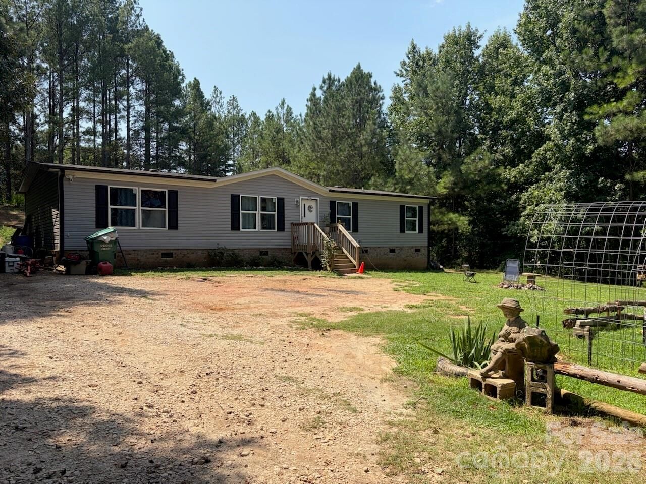 Property Photo: 439 Hopewell Road SC 29702
