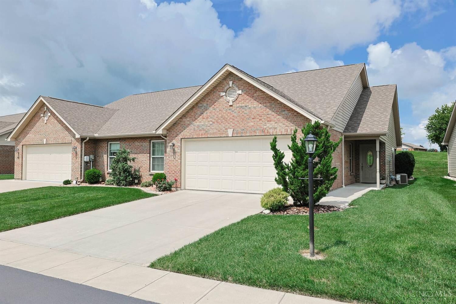 Property Photo:  727 Villa Court  OH 45067 