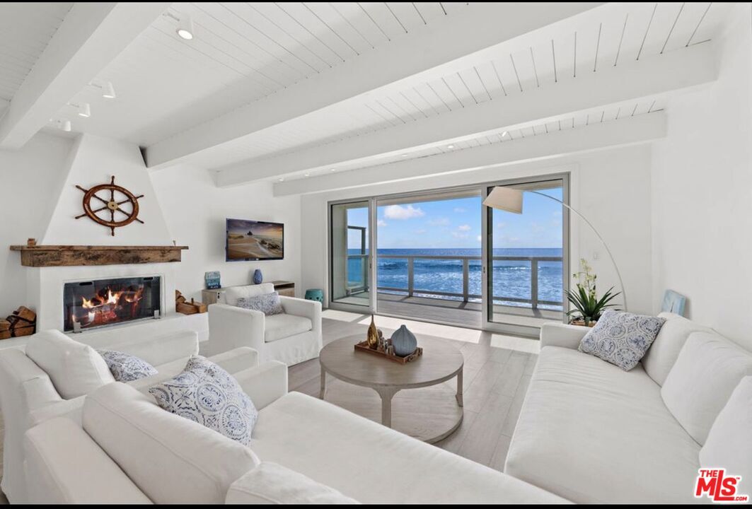 Property Photo:  11770 Pacific Coast Hwy, Unit N  CA 90265 