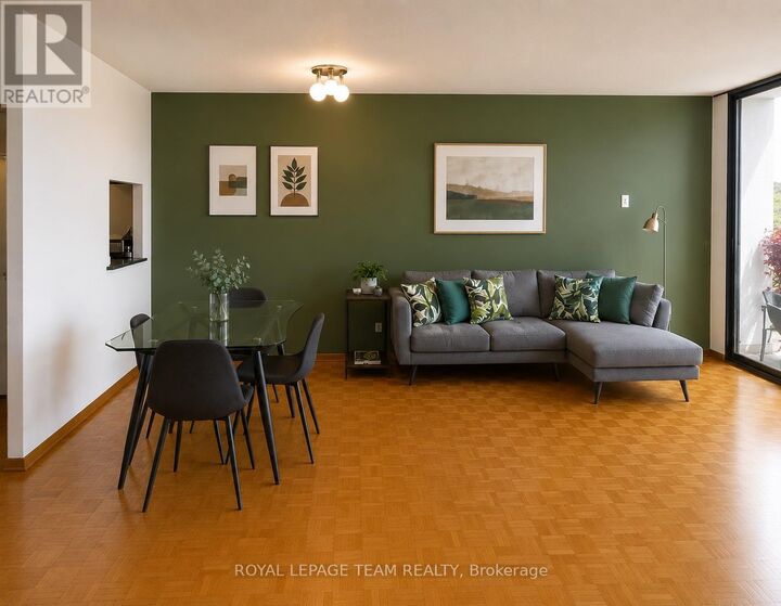 Property Photo: 2871 Richmond Road West 1406 ON K2B 8M5