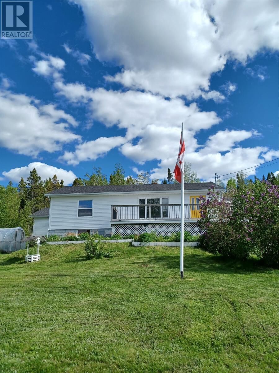 Property Photo: 124 Riverside Road East NL A0G 2M0