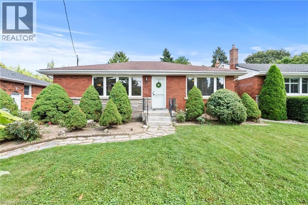 Property Photo:  143 West 25th Street  ON L8V 2H5 